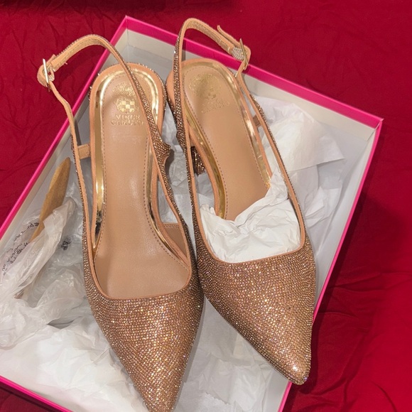 Vince Camuto Glittering Gold Slingback Heels - Picture 3 of 17